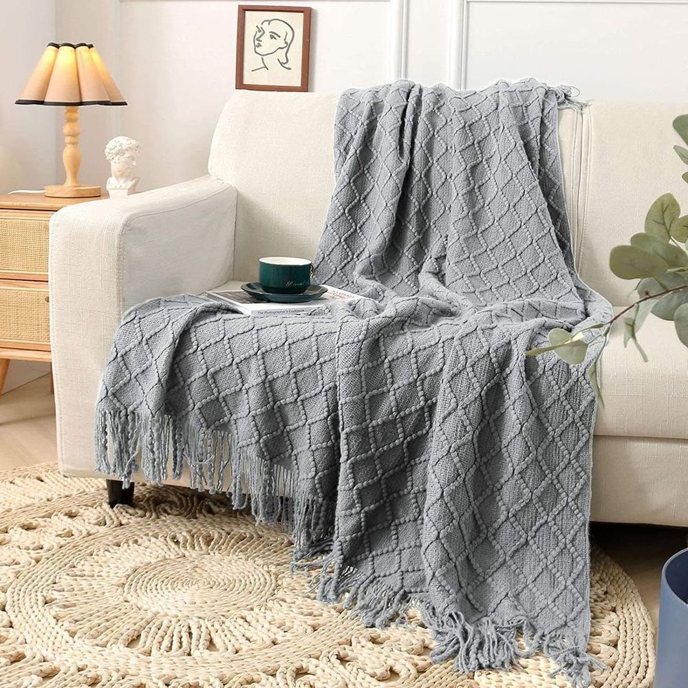 Knitted Throw Blanket with Tassels — photo 6
